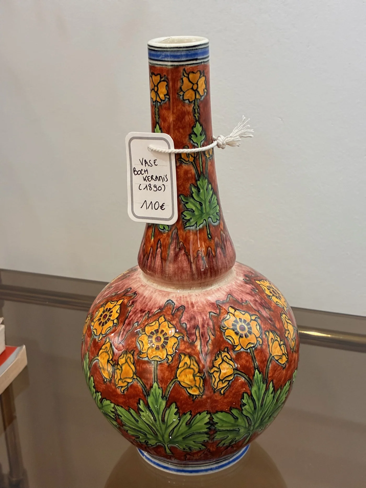 Vase Boch Keramis art nouveau vers 1900 à décor floral peint - Ht 25 cm