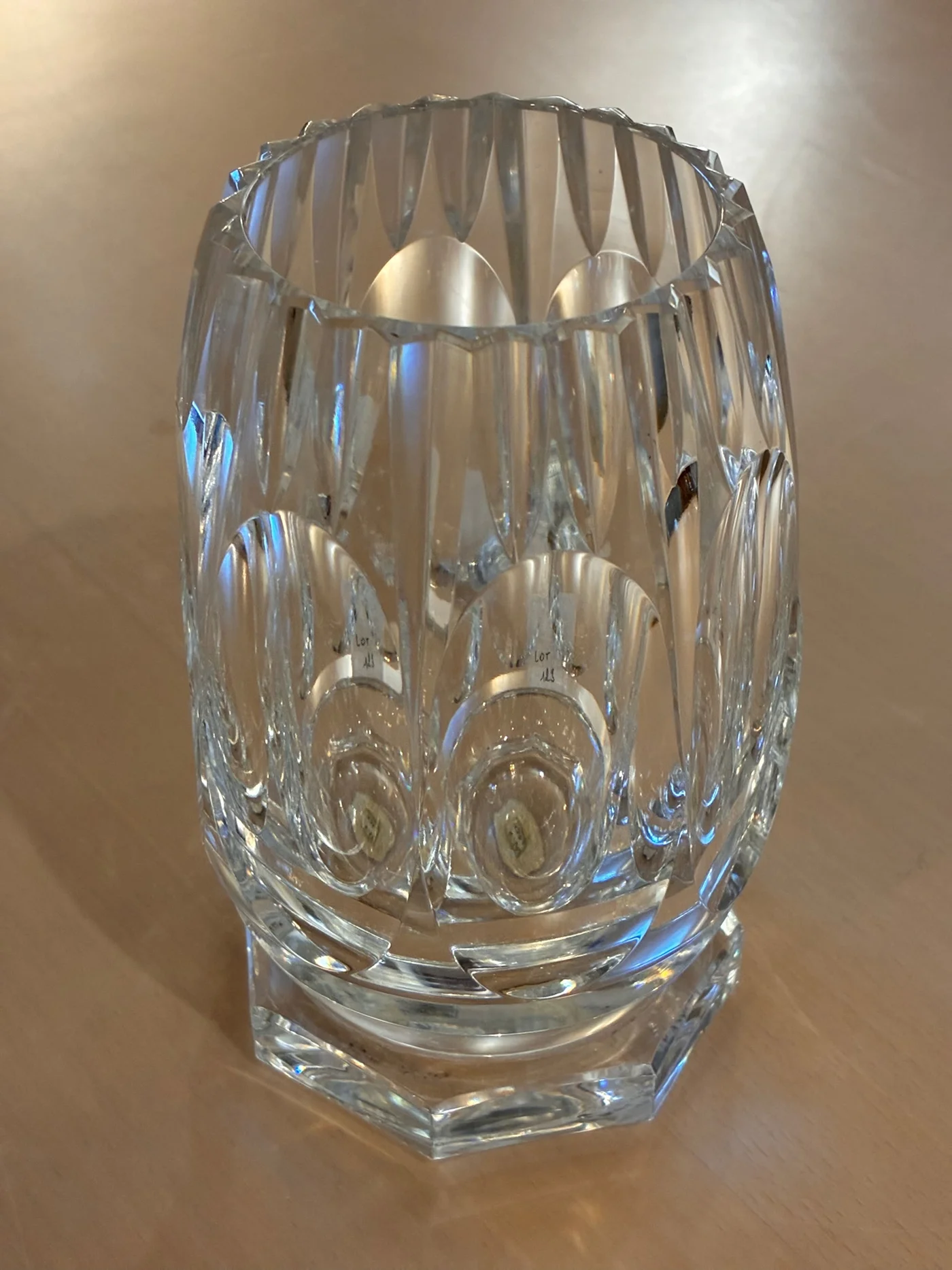 Vase en cristal clair - Val St Lambert - Numéroté 