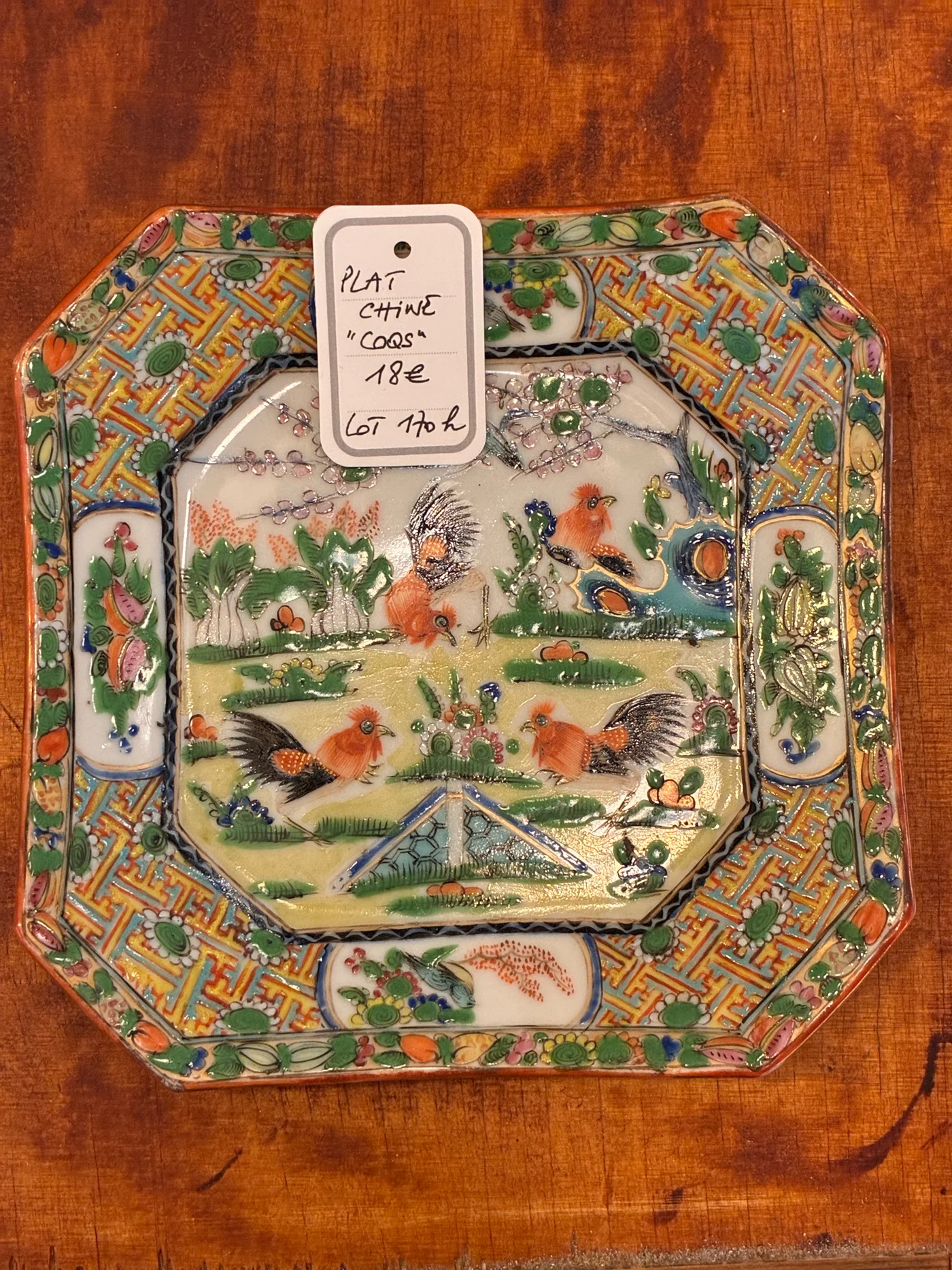 Porcelaine asiatique, petit plat carré coqs - Chine 