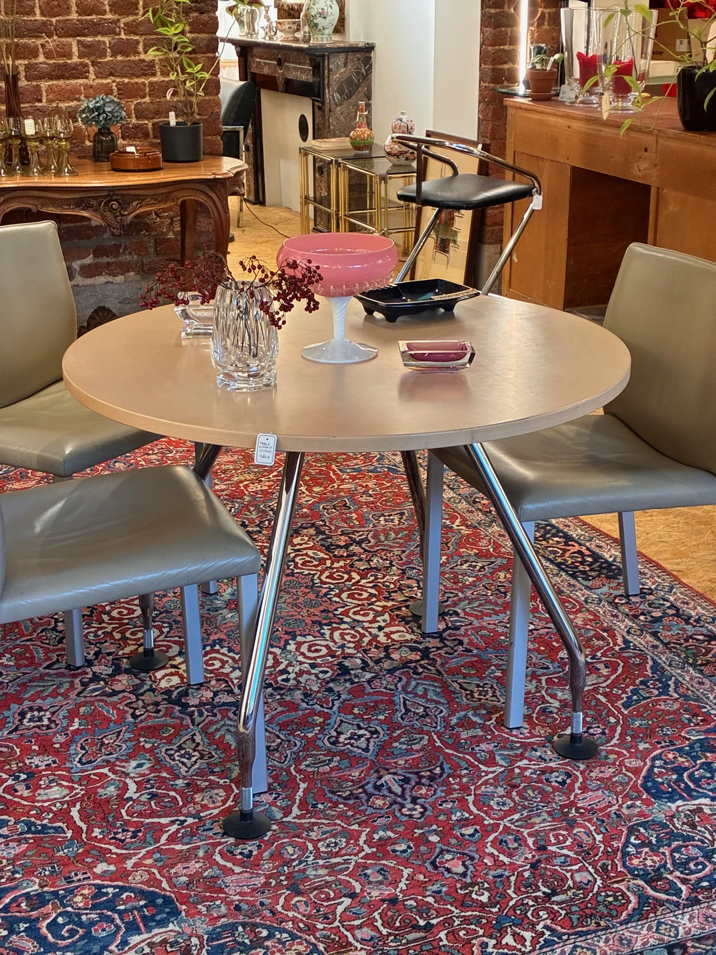 Table ronde Vitra Ad Hoc, design Antonio Citterio - Ht 72 x 100cm
