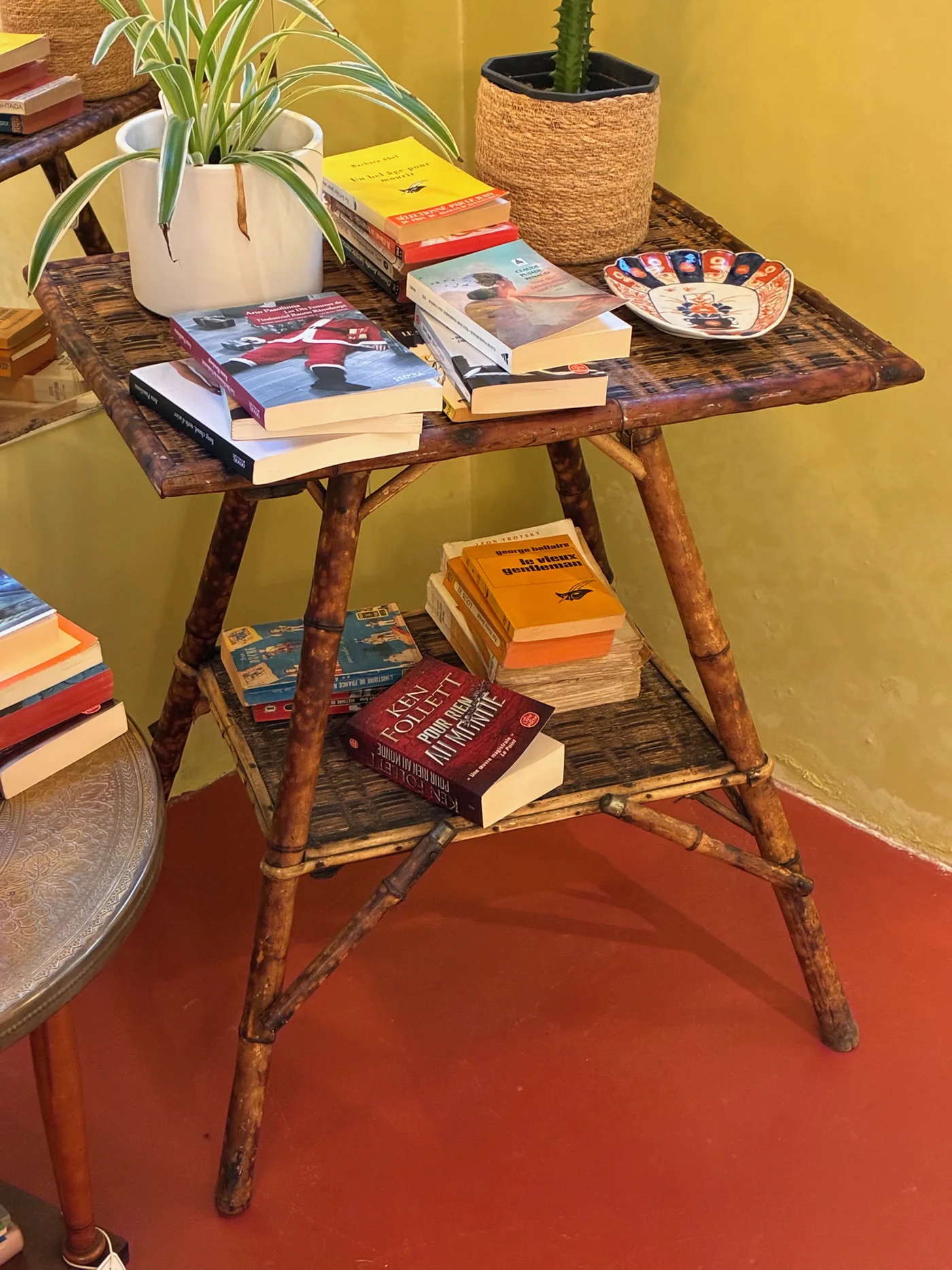 Table en rotin rectangulaire