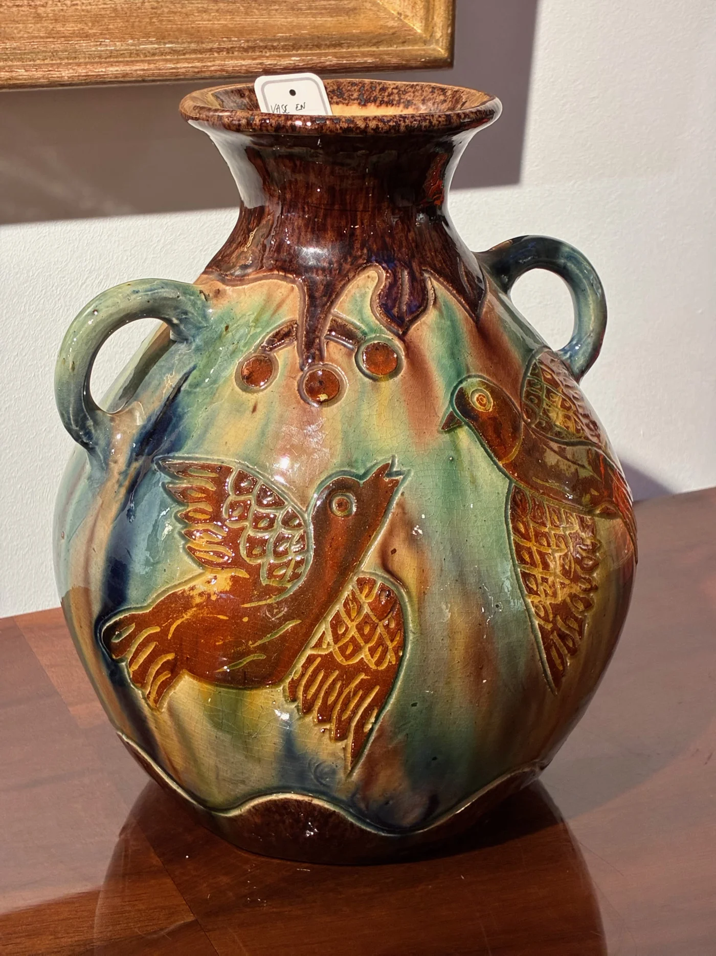 Vase ovoïde en céramique vernissée, à décor de colombes - Deux anses - Numéroté - Made in Belgium - Ht 29 cm