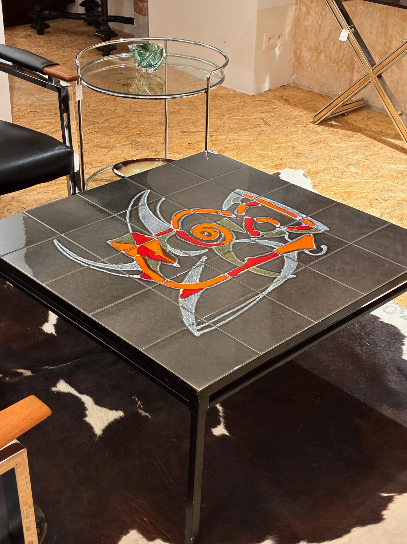Table basse de salon carré, vintage, à pavés céramique - signée ADRI (souvent associé à Belarti) "Coffee table" - 1960-1970s - 77 x 77 cm